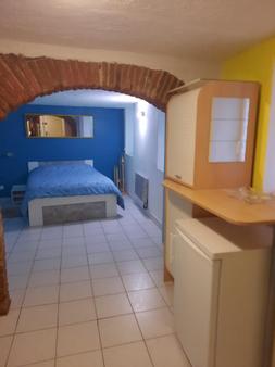 Appartement F1 à vendre - 1 pièce - 20.2 m2 - VIVES - 66 - LANGUEDOC-ROUSSILLON - Century 21 Agence Des Cerisiers