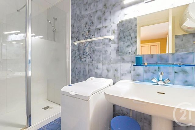 Appartement à vendre - 6 pièces - 122.1 m2 - AMELIE LES BAINS PALALDA - 66 - LANGUEDOC-ROUSSILLON - Century 21 Agence Des Cerisiers