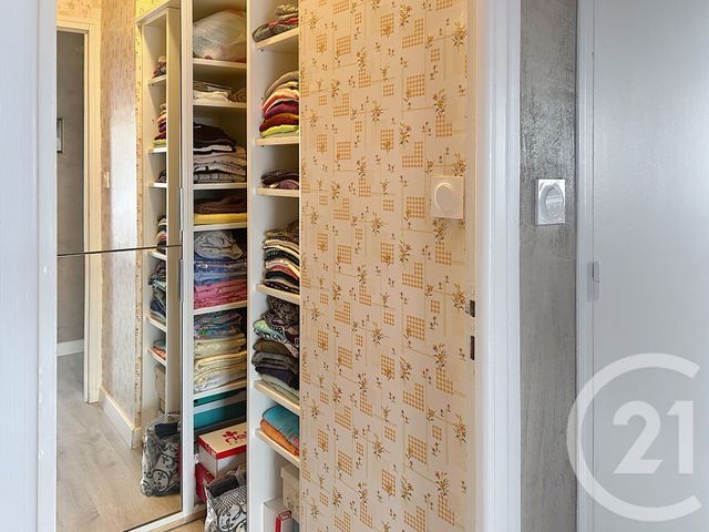 Appartement F3 à vendre - 3 pièces - 68.02 m2 - CERET - 66 - LANGUEDOC-ROUSSILLON - Century 21 Agence Des Cerisiers