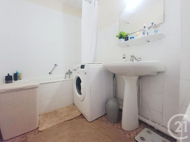 Appartement F3 à vendre - 3 pièces - 54.0 m2 - AMELIE LES BAINS PALALDA - 66 - LANGUEDOC-ROUSSILLON - Century 21 Agence Des Cerisiers