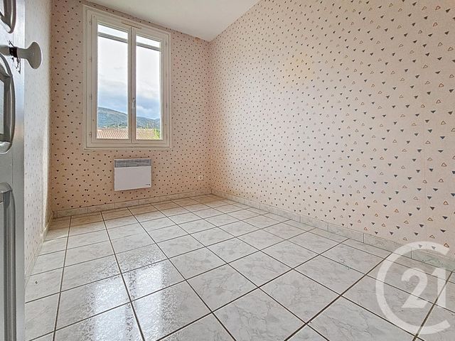 Afficher la photo en grand Appartement F3 à vendre - 3 pièces - 75.48 m2 - CERET - 66 - LANGUEDOC-ROUSSILLON - Century 21 Agence Des Cerisiers