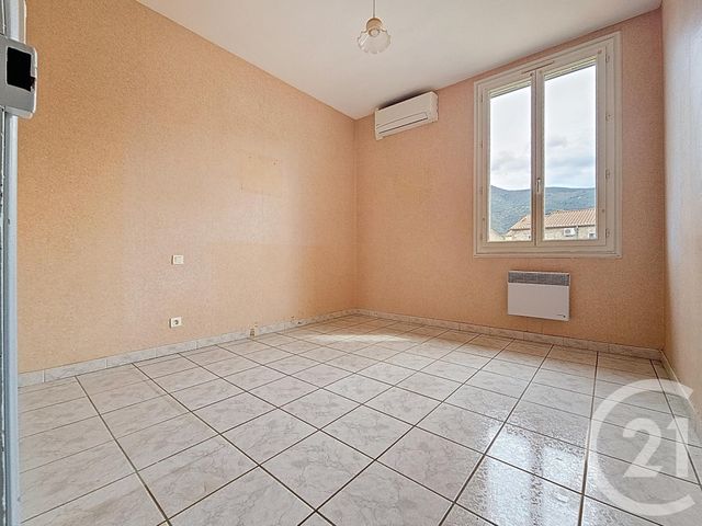 Afficher la photo en grand Appartement F3 à vendre - 3 pièces - 75.48 m2 - CERET - 66 - LANGUEDOC-ROUSSILLON - Century 21 Agence Des Cerisiers