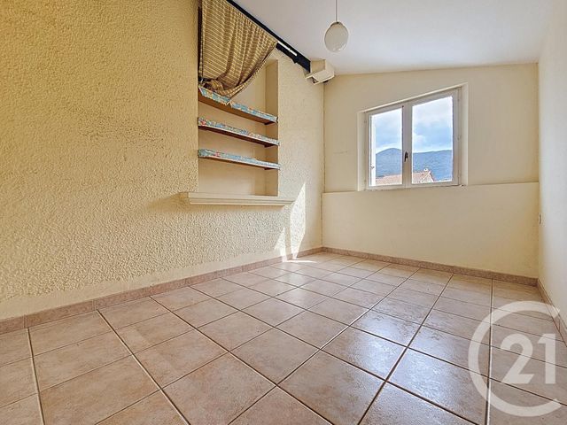 Afficher la photo en grand Appartement F3 à vendre - 3 pièces - 75.48 m2 - CERET - 66 - LANGUEDOC-ROUSSILLON - Century 21 Agence Des Cerisiers