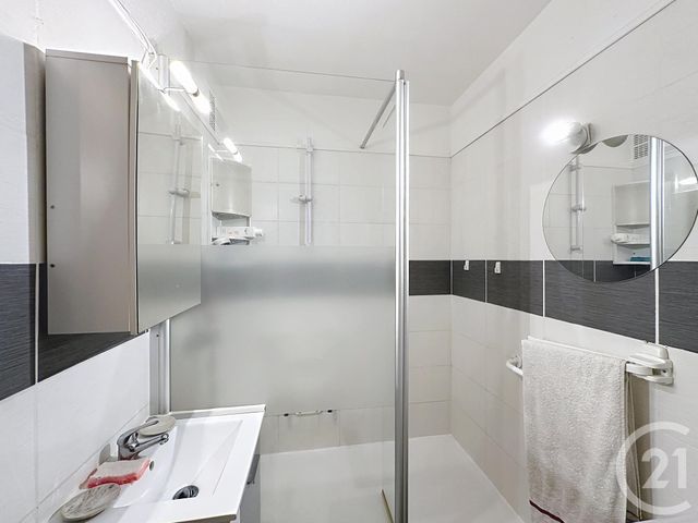 Appartement F1 à vendre - 1 pièce - 39.59 m2 - AMELIE LES BAINS PALALDA - 66 - LANGUEDOC-ROUSSILLON - Century 21 Agence Des Cerisiers