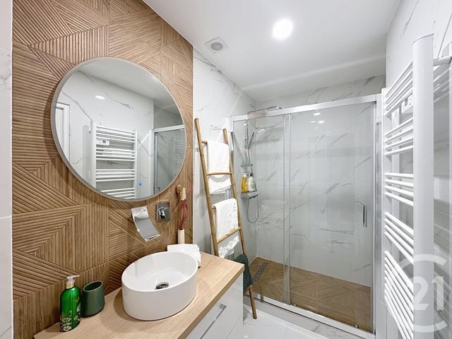 Appartement F3 à vendre - 3 pièces - 94.19 m2 - AMELIE LES BAINS PALALDA - 66 - LANGUEDOC-ROUSSILLON - Century 21 Agence Des Cerisiers