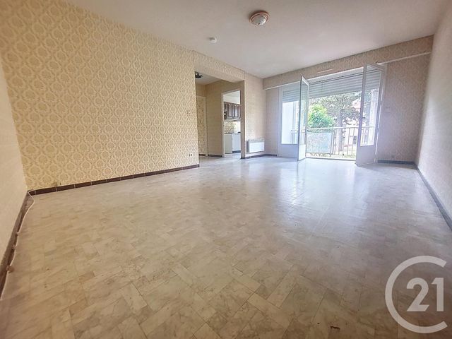 Appartement F3 à vendre - 3 pièces - 56.0 m2 - AMELIE LES BAINS PALALDA - 66 - LANGUEDOC-ROUSSILLON - Century 21 Agence Des Cerisiers