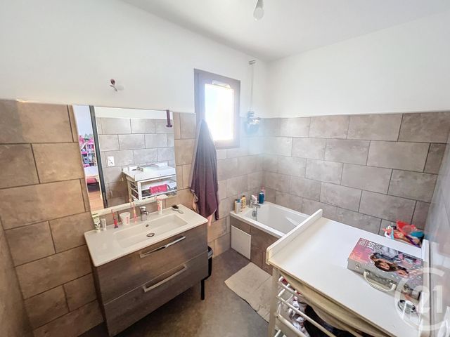 maison à vendre - 6 pièces - 179.68 m2 - MAUREILLAS LAS ILLAS - 66 - LANGUEDOC-ROUSSILLON - Century 21 Agence Des Cerisiers