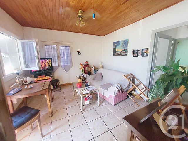 Afficher la photo en grand immeuble à vendre - 112.0 m2 - LE BOULOU - 66 - LANGUEDOC-ROUSSILLON - Century 21 Agence Des Cerisiers