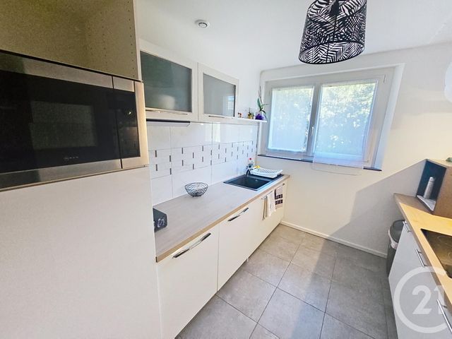 Afficher la photo en grand Appartement F3 à vendre - 3 pièces - 67.24 m2 - AMELIE LES BAINS PALALDA - 66 - LANGUEDOC-ROUSSILLON - Century 21 Agence Des Cerisiers