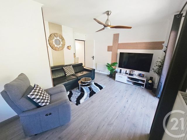 Afficher la photo en grand Appartement F3 à vendre - 3 pièces - 67.24 m2 - AMELIE LES BAINS PALALDA - 66 - LANGUEDOC-ROUSSILLON - Century 21 Agence Des Cerisiers