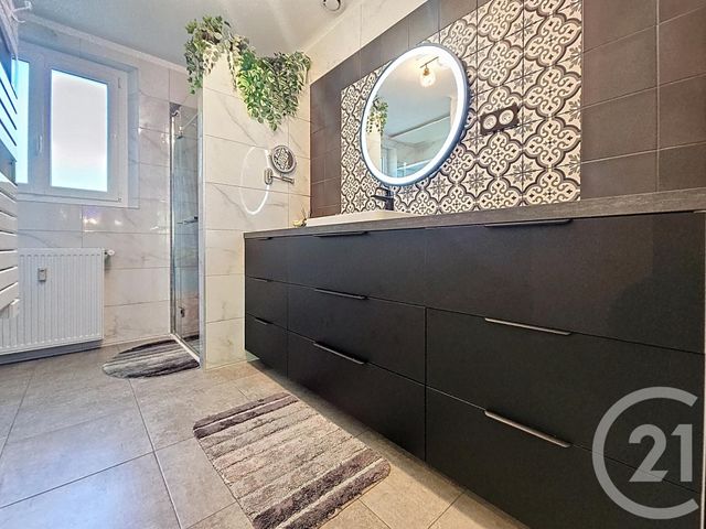 Afficher la photo en grand Appartement F3 à vendre - 3 pièces - 67.24 m2 - AMELIE LES BAINS PALALDA - 66 - LANGUEDOC-ROUSSILLON - Century 21 Agence Des Cerisiers
