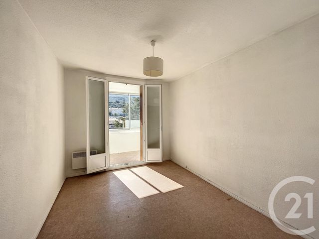 Appartement à louer - 3 pièces - 70.25 m2 - AMELIE LES BAINS PALALDA - 66 - LANGUEDOC-ROUSSILLON - Century 21 Agence Des Cerisiers