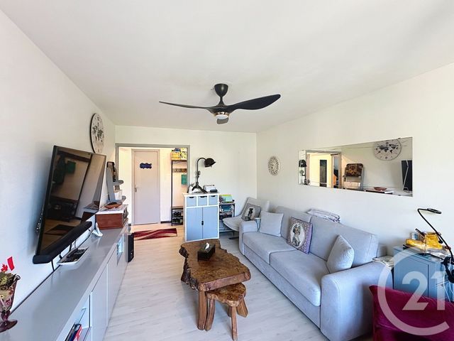 Appartement F3 à vendre - 3 pièces - 56.68 m2 - AMELIE LES BAINS PALALDA - 66 - LANGUEDOC-ROUSSILLON - Century 21 Agence Des Cerisiers