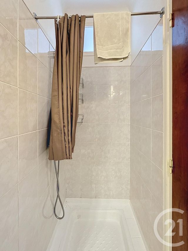 Afficher la photo en grand immeuble à vendre - 123.41 m2 - AMELIE LES BAINS PALALDA - 66 - LANGUEDOC-ROUSSILLON - Century 21 Agence Des Cerisiers