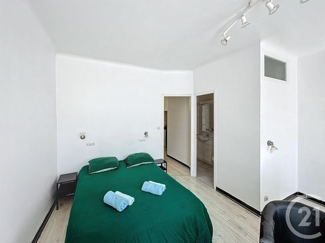 Afficher la photo en grand immeuble à vendre - 123.41 m2 - AMELIE LES BAINS PALALDA - 66 - LANGUEDOC-ROUSSILLON - Century 21 Agence Des Cerisiers