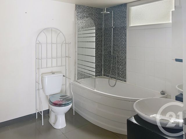 Appartement F3 bis à vendre - 5 pièces - 95.09 m2 - CERET - 66 - LANGUEDOC-ROUSSILLON - Century 21 Agence Des Cerisiers