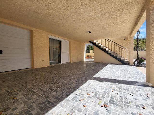 maison à vendre - 6 pièces - 202.5 m2 - MAUREILLAS LAS ILLAS - 66 - LANGUEDOC-ROUSSILLON - Century 21 Agence Des Cerisiers