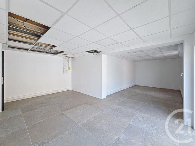 Appartement Local à louer CERET