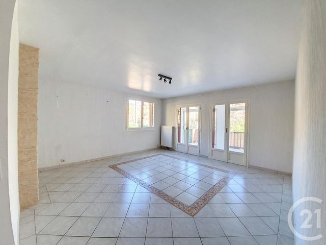 Appartement F2 à louer - 2 pièces - 52.85 m2 - AMELIE LES BAINS PALALDA - 66 - LANGUEDOC-ROUSSILLON - Century 21 Agence Des Cerisiers