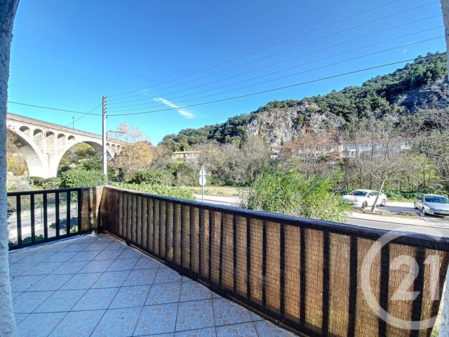 Appartement F2 à louer - 2 pièces - 52.85 m2 - AMELIE LES BAINS PALALDA - 66 - LANGUEDOC-ROUSSILLON - Century 21 Agence Des Cerisiers