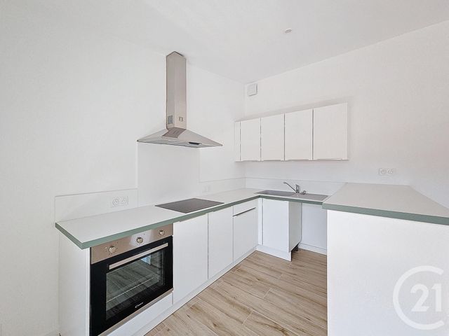 Appartement F3 à louer - 3 pièces - 65.27 m2 - CERET - 66 - LANGUEDOC-ROUSSILLON - Century 21 Agence Des Cerisiers