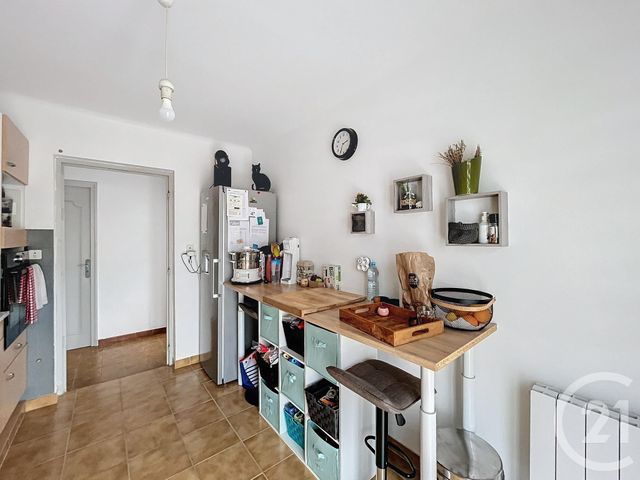 Appartement F4 à louer - 4 pièces - 94.55 m2 - CERET - 66 - LANGUEDOC-ROUSSILLON - Century 21 Agence Des Cerisiers