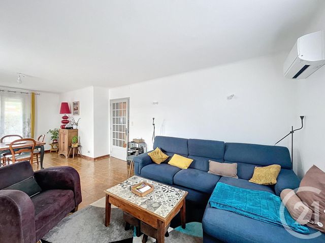 Appartement F4 à louer - 4 pièces - 94.55 m2 - CERET - 66 - LANGUEDOC-ROUSSILLON - Century 21 Agence Des Cerisiers