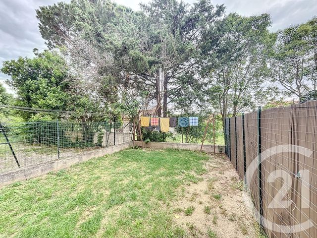 Appartement F4 à louer - 4 pièces - 94.55 m2 - CERET - 66 - LANGUEDOC-ROUSSILLON - Century 21 Agence Des Cerisiers