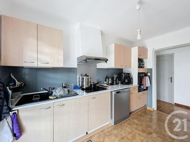 Appartement F4 à louer - 4 pièces - 94.55 m2 - CERET - 66 - LANGUEDOC-ROUSSILLON - Century 21 Agence Des Cerisiers