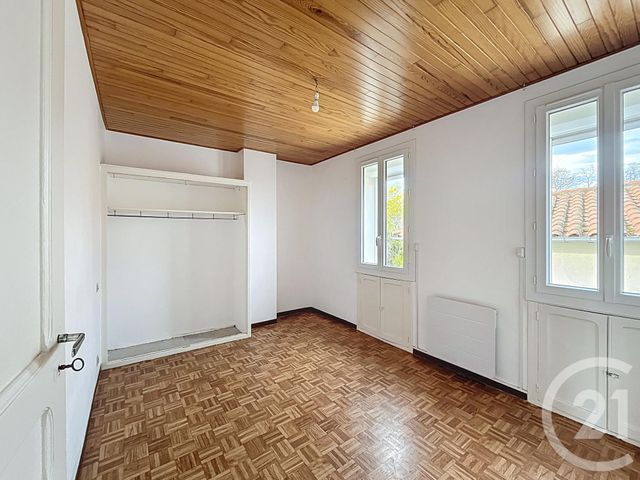 maison à louer - 3 pièces - 67.59 m2 - CERET - 66 - LANGUEDOC-ROUSSILLON - Century 21 Agence Des Cerisiers