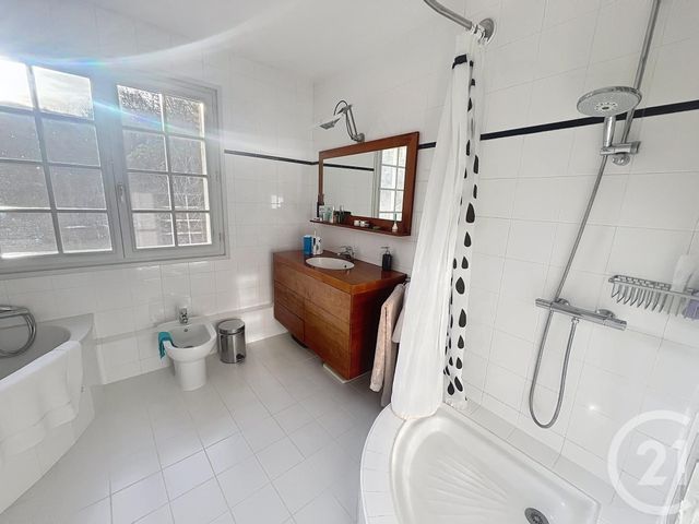 maison à vendre - 6 pièces - 259.5 m2 - ARLES SUR TECH - 66 - LANGUEDOC-ROUSSILLON - Century 21 Agence Des Cerisiers