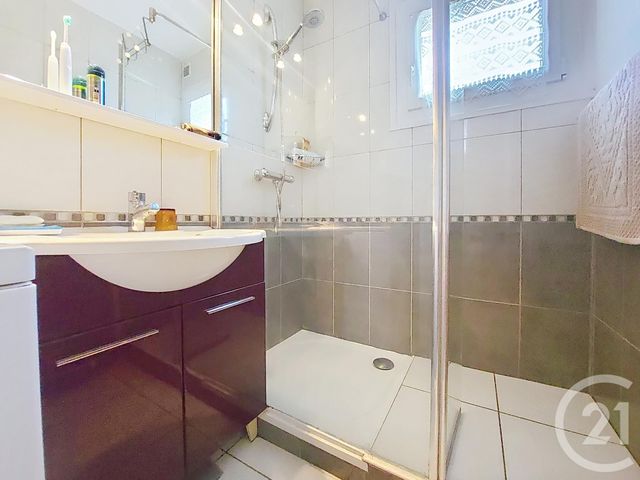 Appartement F1 à vendre - 1 pièce - 32.75 m2 - AMELIE LES BAINS PALALDA - 66 - LANGUEDOC-ROUSSILLON - Century 21 Agence Des Cerisiers