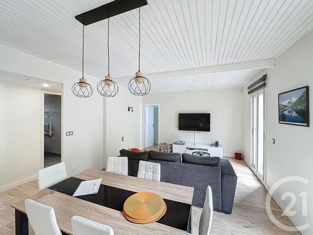 Appartement F4 à vendre - 4 pièces - 82.3 m2 - AMELIE LES BAINS PALALDA - 66 - LANGUEDOC-ROUSSILLON - Century 21 Agence Des Cerisiers