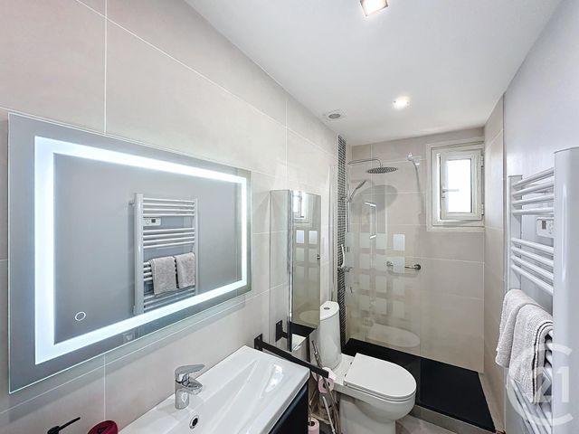 Appartement F4 à vendre - 4 pièces - 82.3 m2 - AMELIE LES BAINS PALALDA - 66 - LANGUEDOC-ROUSSILLON - Century 21 Agence Des Cerisiers