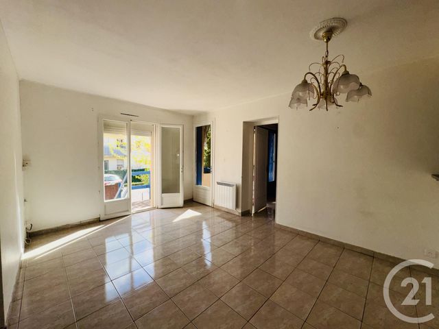 Appartement T3 à vendre - 3 pièces - 50.49 m2 - AMELIE LES BAINS PALALDA - 66 - LANGUEDOC-ROUSSILLON - Century 21 Agence Des Cerisiers
