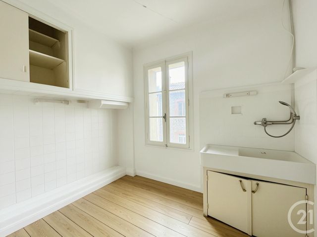 Appartement T5 à vendre - 5 pièces - 96.74 m2 - ARLES SUR TECH - 66 - LANGUEDOC-ROUSSILLON - Century 21 Agence Des Cerisiers