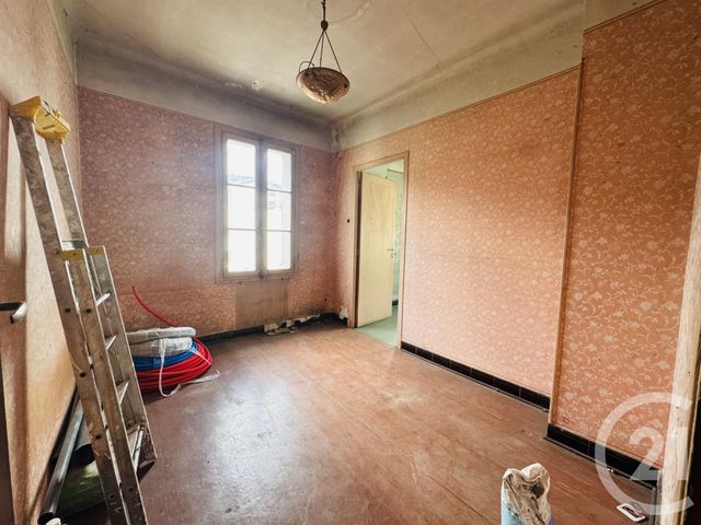 Appartement T5 à vendre - 5 pièces - 96.74 m2 - ARLES SUR TECH - 66 - LANGUEDOC-ROUSSILLON - Century 21 Agence Des Cerisiers