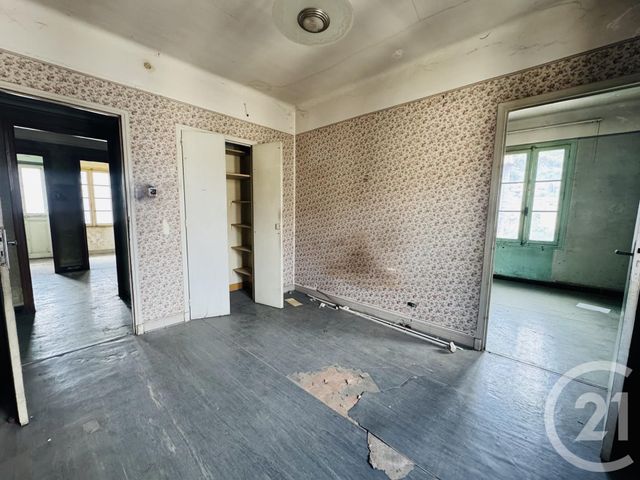Appartement T5 à vendre - 5 pièces - 96.74 m2 - ARLES SUR TECH - 66 - LANGUEDOC-ROUSSILLON - Century 21 Agence Des Cerisiers