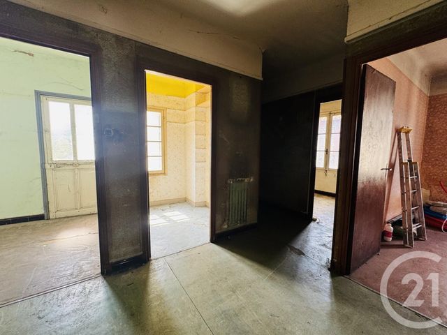 Appartement T5 à vendre - 5 pièces - 96.74 m2 - ARLES SUR TECH - 66 - LANGUEDOC-ROUSSILLON - Century 21 Agence Des Cerisiers