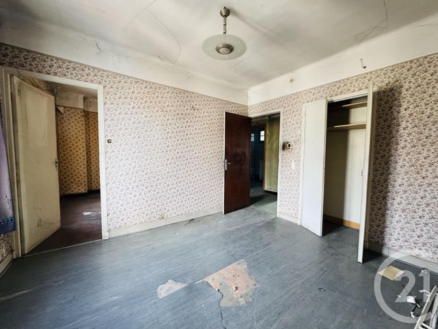 Appartement T5 à vendre - 5 pièces - 96.74 m2 - ARLES SUR TECH - 66 - LANGUEDOC-ROUSSILLON - Century 21 Agence Des Cerisiers