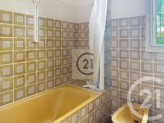 Appartement F2 à vendre - 2 pièces - 56.83 m2 - AMELIE LES BAINS PALALDA - 66 - LANGUEDOC-ROUSSILLON - Century 21 Agence Des Cerisiers
