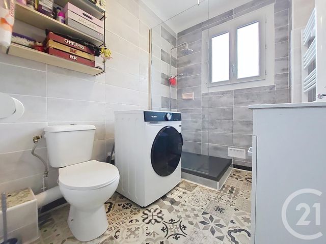 Appartement F2 à vendre - 2 pièces - 47.5 m2 - AMELIE LES BAINS PALALDA - 66 - LANGUEDOC-ROUSSILLON - Century 21 Agence Des Cerisiers