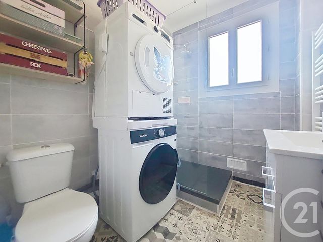 Appartement F2 à vendre - 2 pièces - 47.5 m2 - AMELIE LES BAINS PALALDA - 66 - LANGUEDOC-ROUSSILLON - Century 21 Agence Des Cerisiers