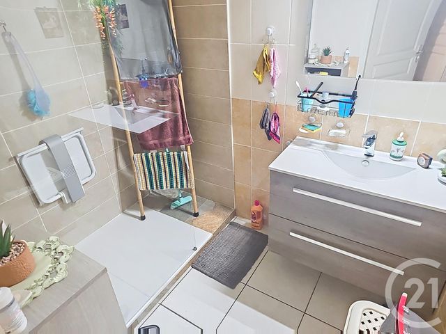 Appartement F3 à vendre - 3 pièces - 92.95 m2 - CERET - 66 - LANGUEDOC-ROUSSILLON - Century 21 Agence Des Cerisiers
