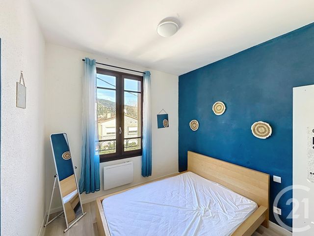 Appartement F2 à vendre - 2 pièces - 37.24 m2 - ARLES SUR TECH - 66 - LANGUEDOC-ROUSSILLON - Century 21 Agence Des Cerisiers