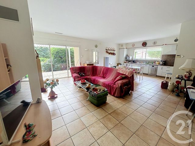 maison à vendre - 4 pièces - 133.22 m2 - MAUREILLAS LAS ILLAS - 66 - LANGUEDOC-ROUSSILLON - Century 21 Agence Des Cerisiers