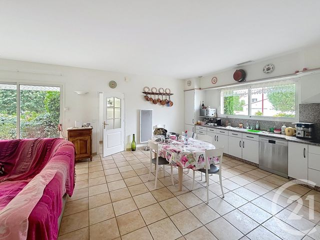 maison à vendre - 4 pièces - 133.22 m2 - MAUREILLAS LAS ILLAS - 66 - LANGUEDOC-ROUSSILLON - Century 21 Agence Des Cerisiers