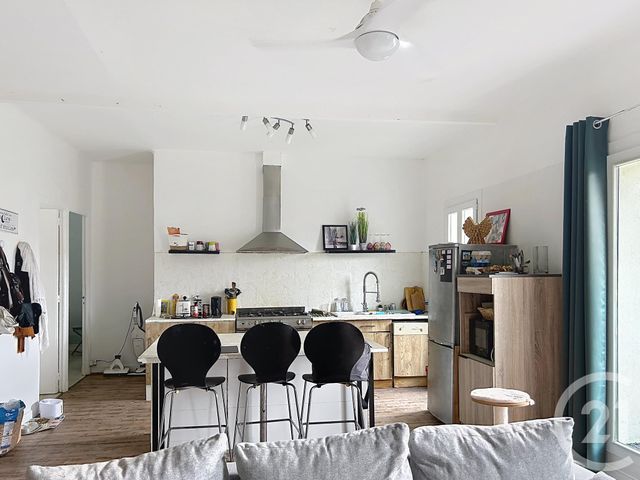 Appartement F3 à vendre - 3 pièces - 82.4 m2 - AMELIE LES BAINS PALALDA - 66 - LANGUEDOC-ROUSSILLON - Century 21 Agence Des Cerisiers