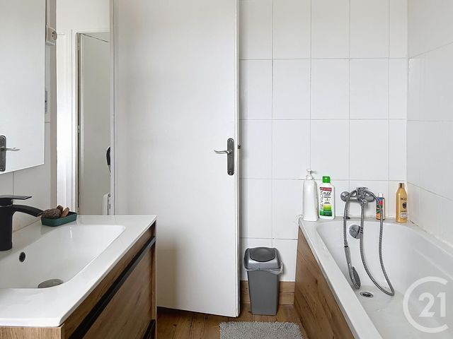Appartement F3 à vendre - 3 pièces - 82.4 m2 - AMELIE LES BAINS PALALDA - 66 - LANGUEDOC-ROUSSILLON - Century 21 Agence Des Cerisiers
