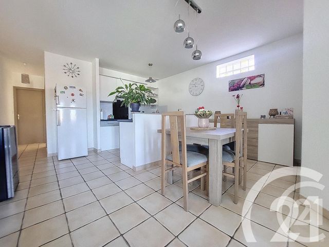 Appartement F3 à vendre - 3 pièces - 76.0 m2 - LE BOULOU - 66 - LANGUEDOC-ROUSSILLON - Century 21 Agence Des Cerisiers